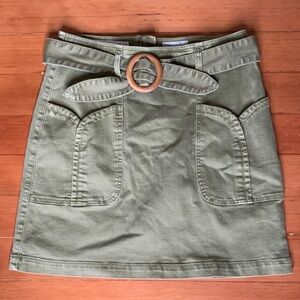 Pilcro Green Tulip Stretch Mini Skirt with Belt Sz 6